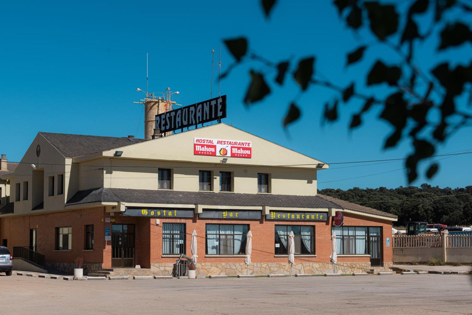 Hostal Venta De Valcorba 索里亚 外观 照片